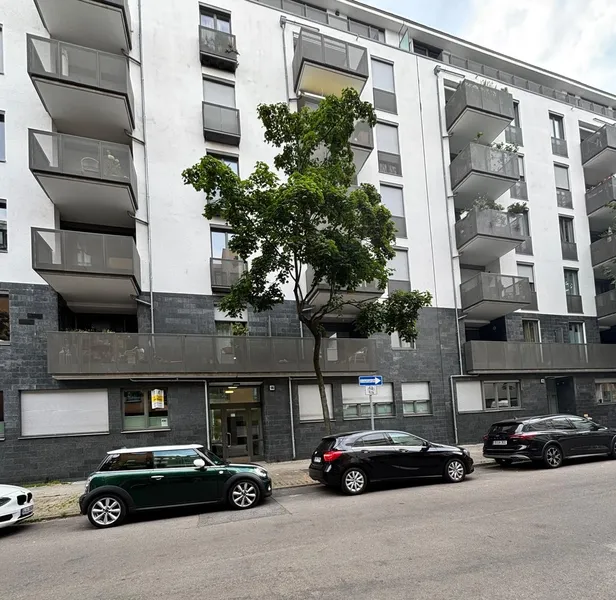 TOP LAGE KUDAMM - 3 ZIMMERWOHNUNG - AB 15.07.2026 — photo 1